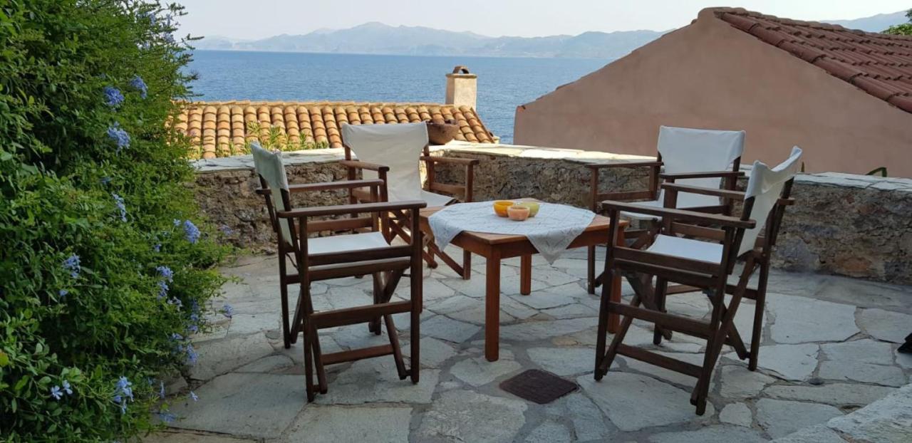 Athina Guesthouse Monemvasía Dış mekan fotoğraf