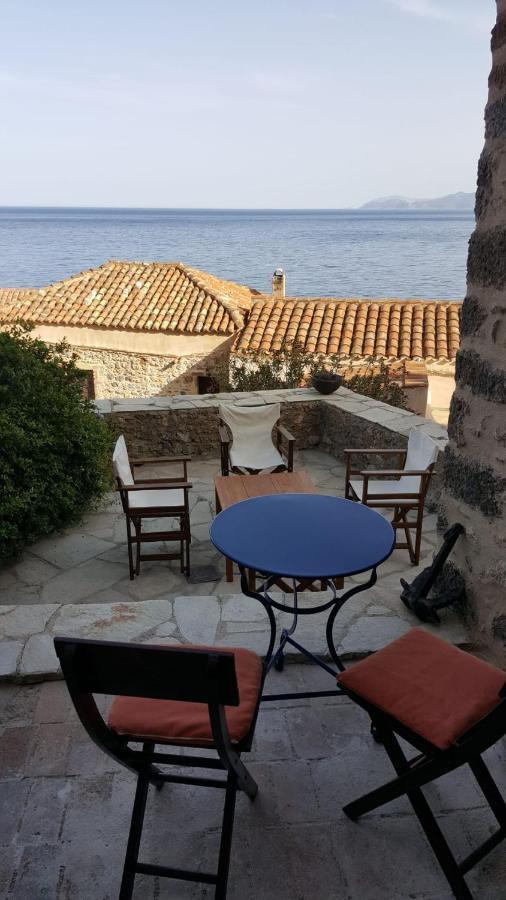 Athina Guesthouse Monemvasía Dış mekan fotoğraf